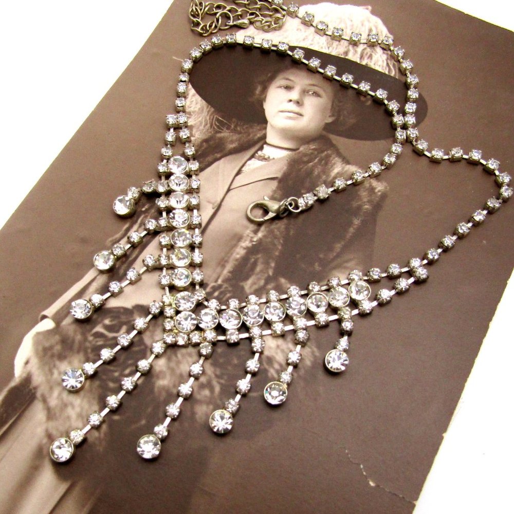 Vintage Rhinestone Necklace Dripping Tear Drops Clear Rhinestones Bib Style